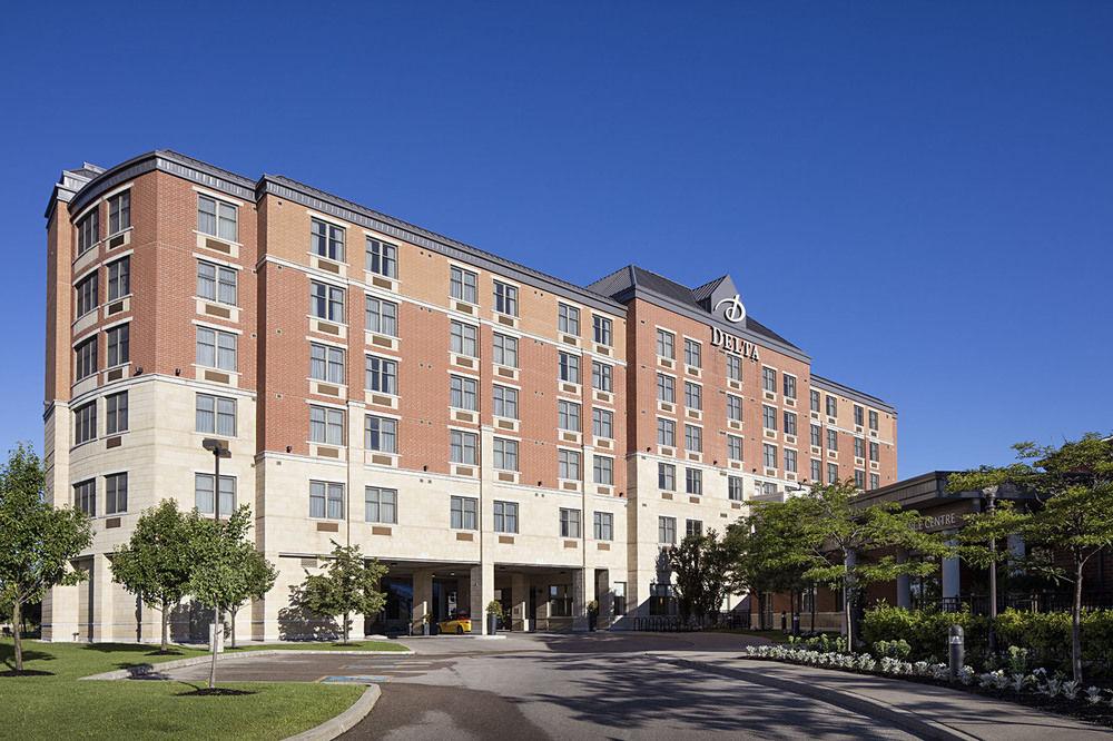 Delta Hotels By Marriott Guelph Conference Centre Exterior photo