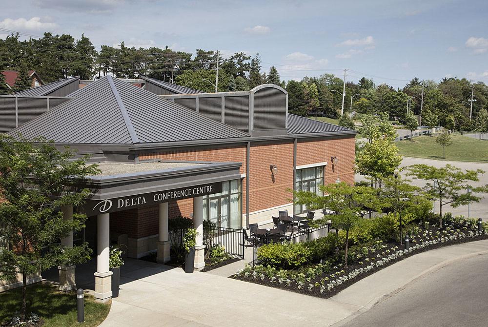 Delta Hotels By Marriott Guelph Conference Centre Exterior photo